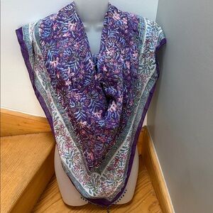 Anokhi for Taraliya  Floral Print Shawl, Sarong with.beaded tassel detailing